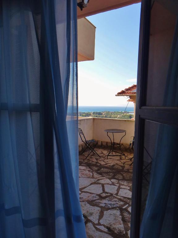 Lefkothea Apartments Frínion Екстериор снимка
