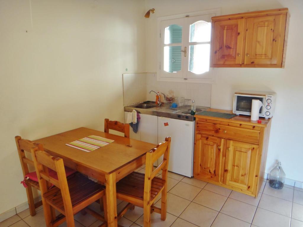 Lefkothea Apartments Frínion Стая снимка
